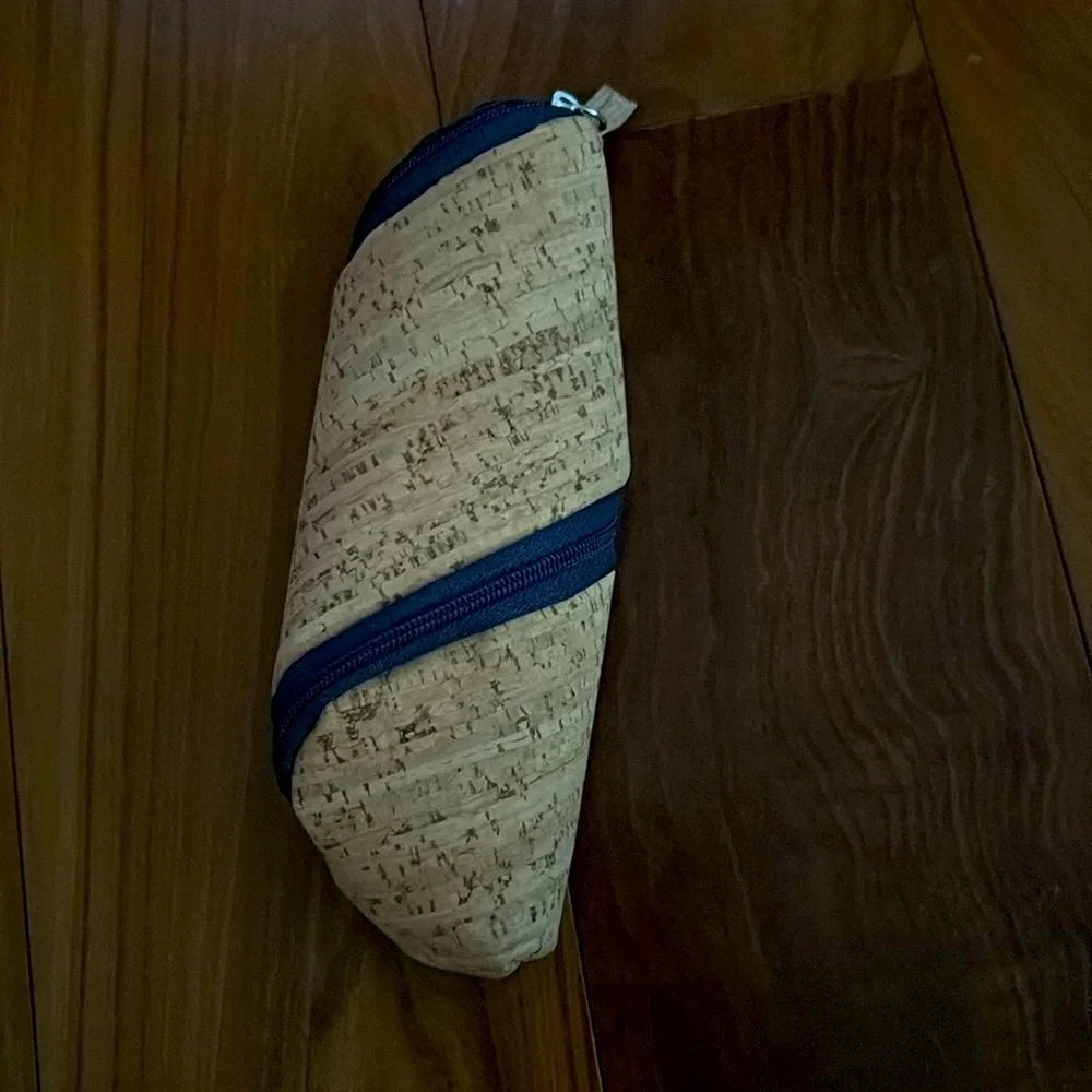Cork Zippered Pouch